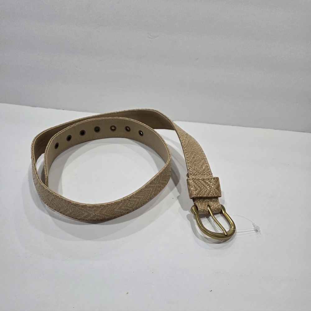 Universal Tread Olefin Woven Elegant Tan Belt with Gold Buckle Size M